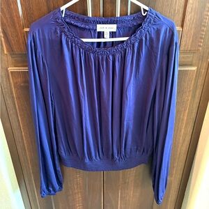 Brand new never worn Large Cloth & Stone long sleeve top